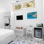 Hotel Bougainville