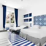 Hotel Bougainville